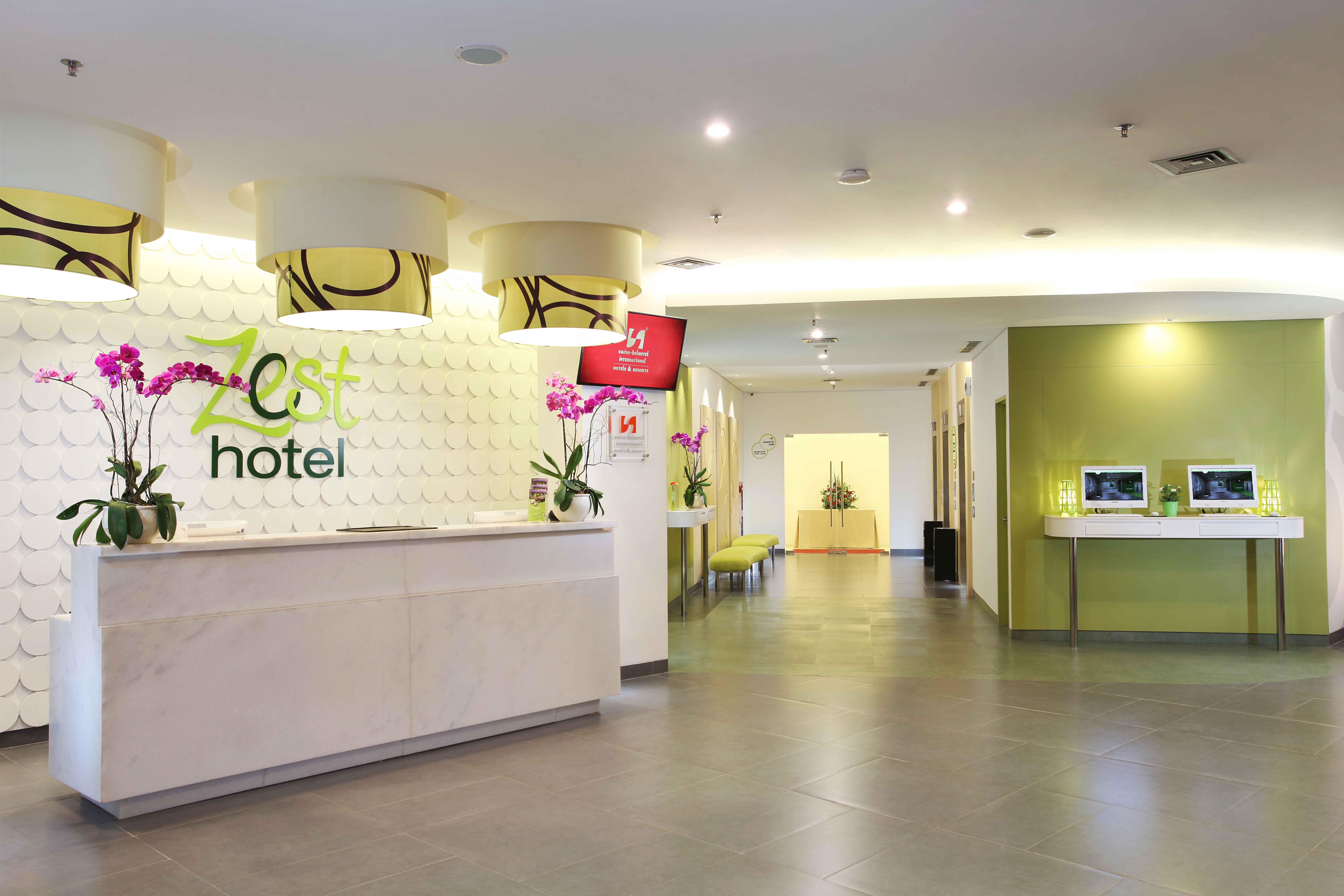 Zest Airport Jakarta By Swiss-Belhotel International Tangerang Eksteriør billede
