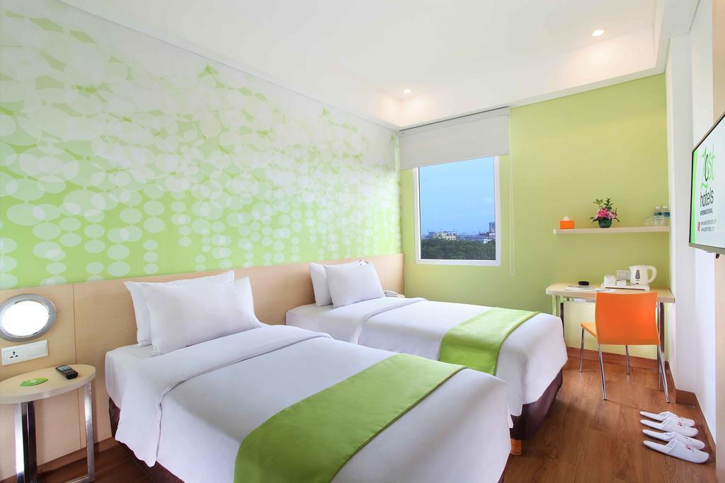 Zest Airport Jakarta By Swiss-Belhotel International Tangerang Eksteriør billede